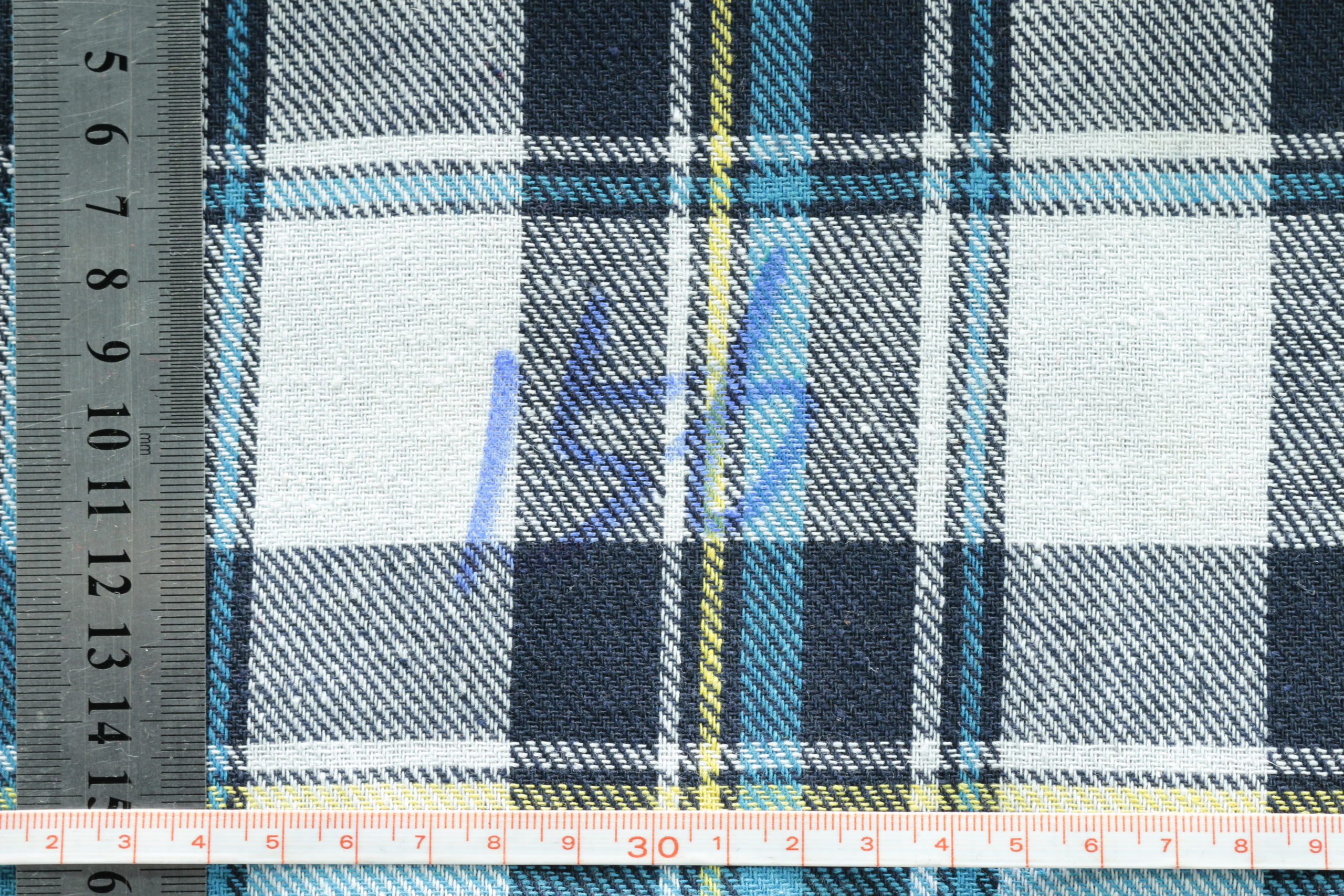 Japanese Yarn Dye - Charcoal Large Etchy Plaid – Kallisti Quilts
